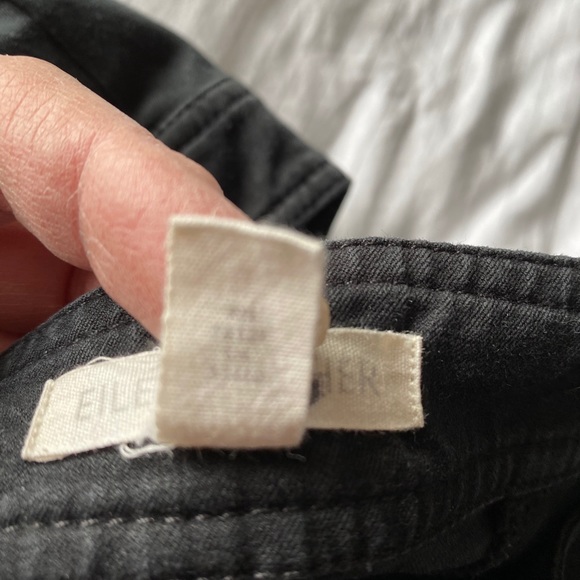 Eileen Fisher Black Cropped Jeans - Picture 2 of 6
